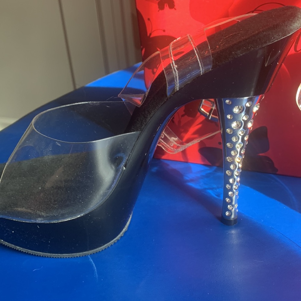 Sz 10 Pleaser stiletto sandal. *NEW* NIB Excellent condition. Never worn